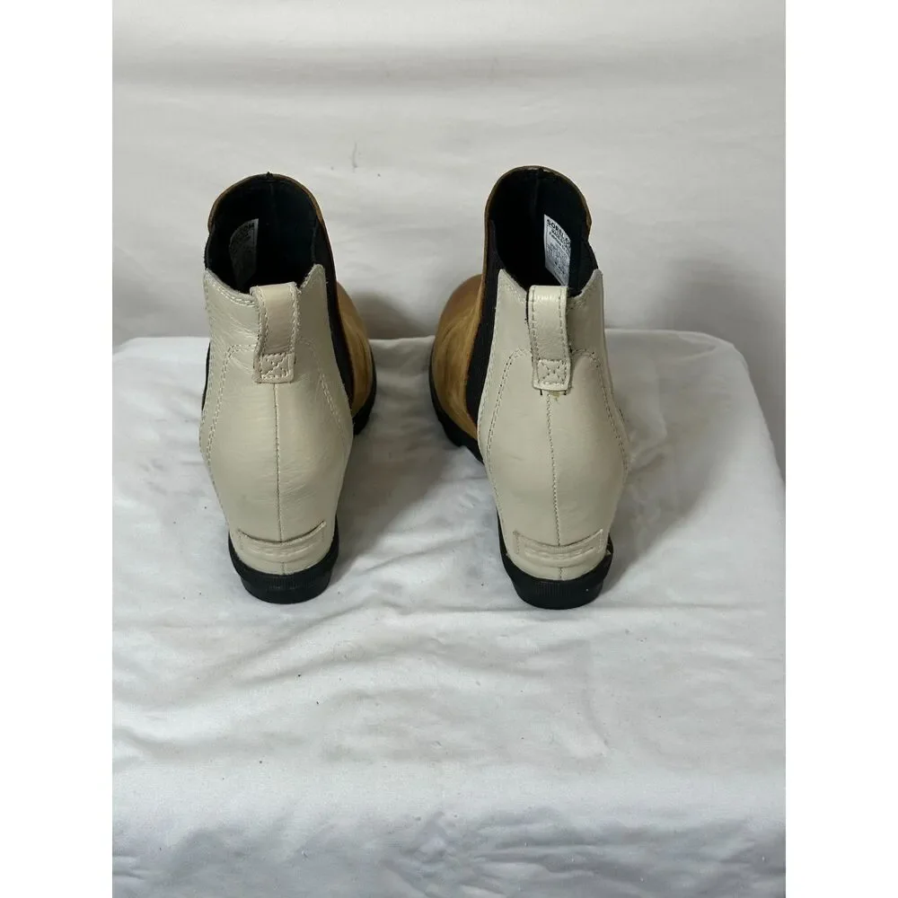 Sorel Women Joan Of Arctic II Boot Size 8.5 White Tan Bootie Hidden Wedge